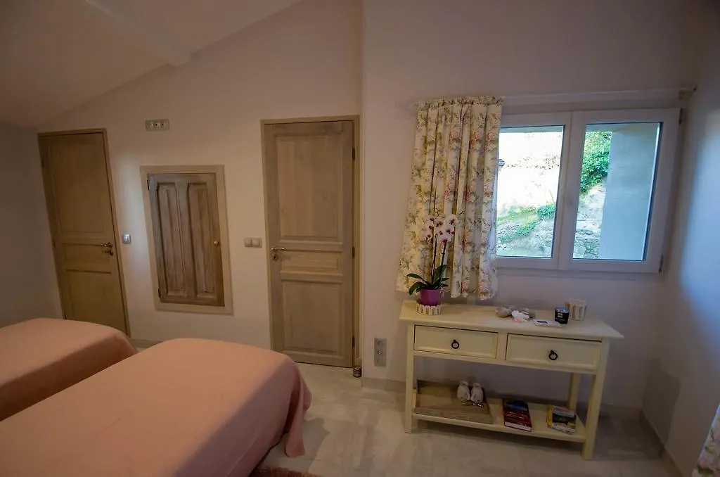 Konukevi Les Lilas De Diane Otel Claveyson Fransa